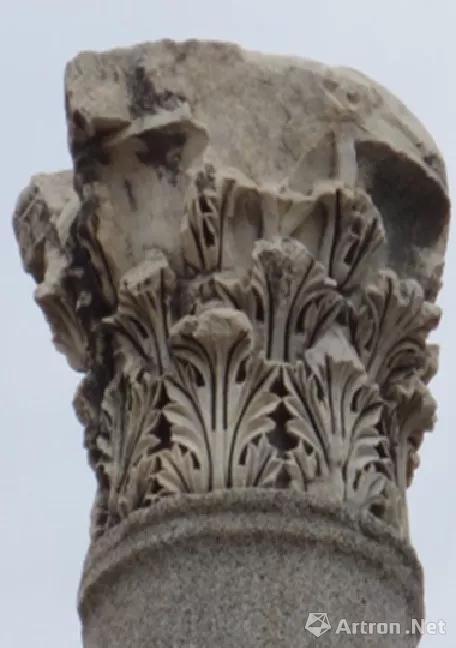 柯林斯石柱上的希腊风格莨苕纹 佩尔格(Perge)古城遗址出土 今土耳其境内
