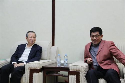 中共惠州市委常委、统战部长王开洲与韩墨亲切会见和座谈