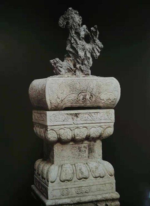 《御苑赏石》御十六:明代中期