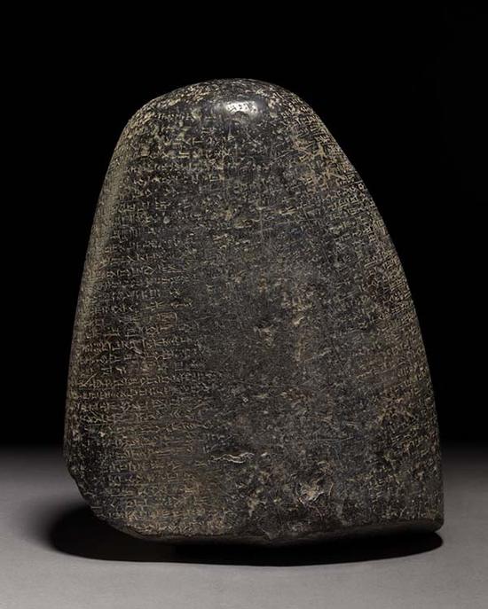 石碑文字记录可追溯到尼布甲尼撒一世（约公元前1126-前1103年）统治时期。