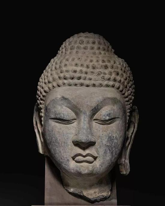 唐 石灰石雕佛首像(200-300万)