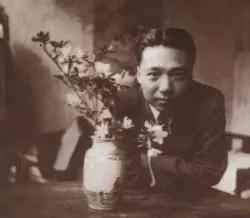 1938年,29岁的谢稚柳于重庆大德里寓所