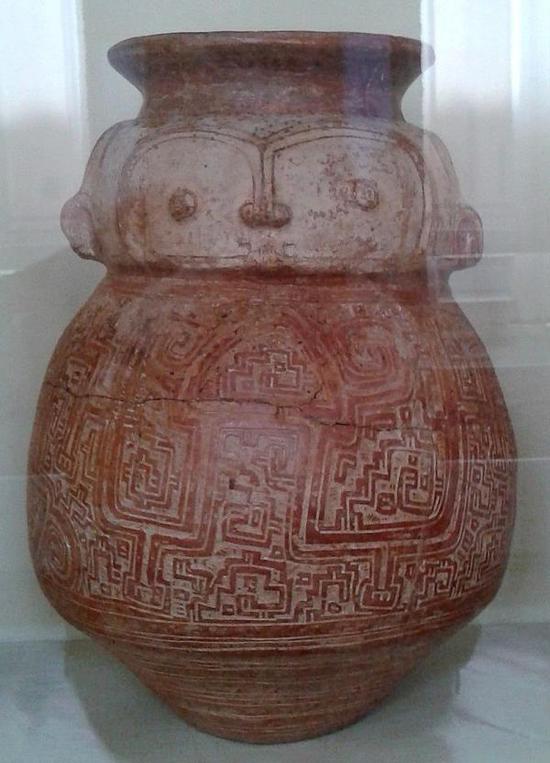 拟人陪葬瓮（Marajoara文化），公元400-1400
