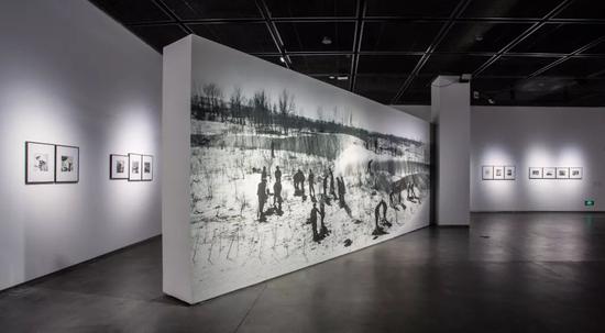 “饮水思源——忆50年代的宁夏”展览现场