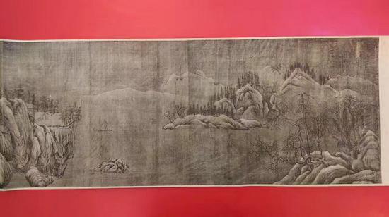 董其昌作5次跋文的(传)王维《江山雪霁图》