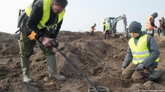 图片点击可在新窗口打开查看