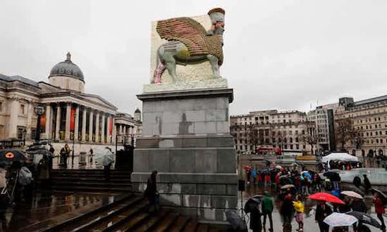伦敦特拉法加广场的第四基座上迈克尔·拉科维茨作品