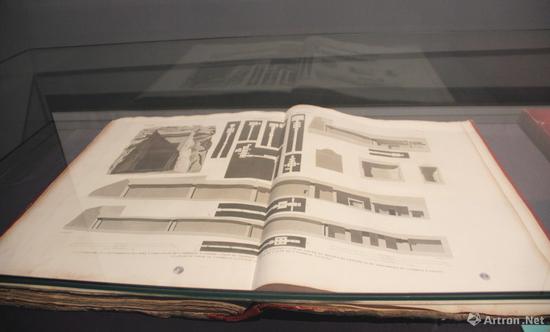 《埃及记述:古代》第2卷 72.5x54.5x6厘米 1821年 威尼斯大学人文图书馆