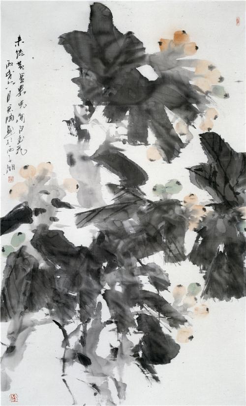 《枇杷带雨》150×80cm2005年