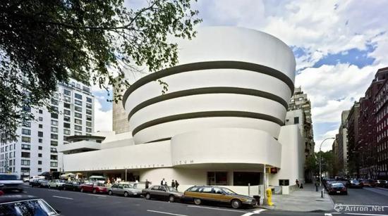 SolomonR。 Guggenheim Museum， New York