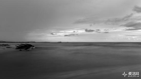 (Nikon D750:F16 ISO 100 13s 28mm )
