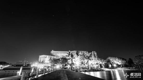 (Nikon D750:F5.6 ISO 400 8s 16mm )