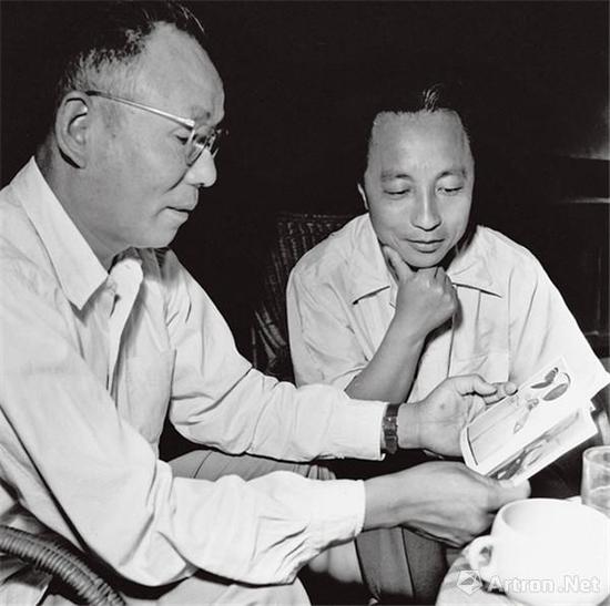 1956年李可染与张仃在大雅宝