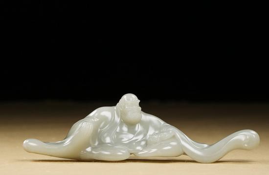 LOT2921樊軍民 和田玉籽料羅漢筆架 16.0×4.3×5.0cm 206.8g