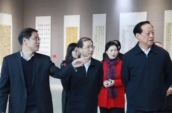 图片点击可在新窗口打开查看
