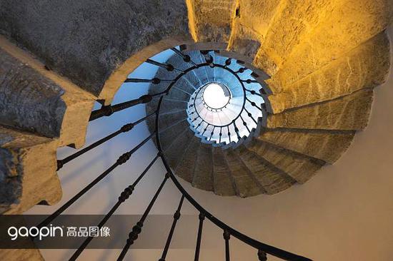 全球各地的这些旋转楼梯 简直就是艺术品