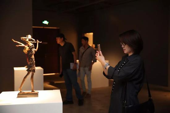 图片点击可在新窗口打开查看