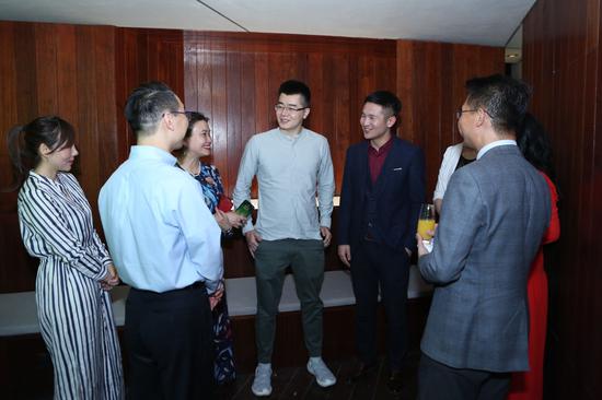 图片点击可在新窗口打开查看