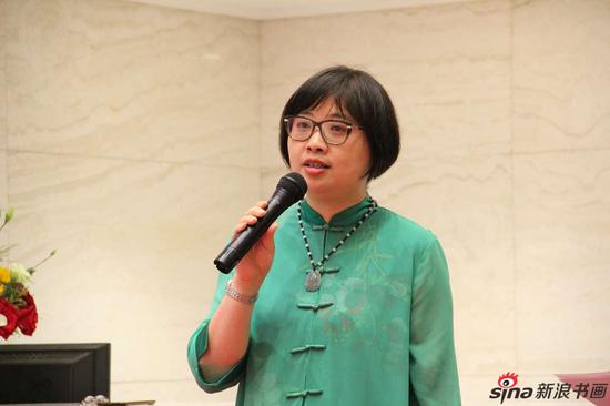 上海市杨浦区文化局党委书记、局长，杨茵喻女士致辞