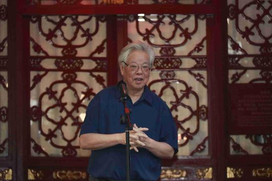 中央美术学院教授,曾三凯的博士生导师张立辰在开幕式上发言