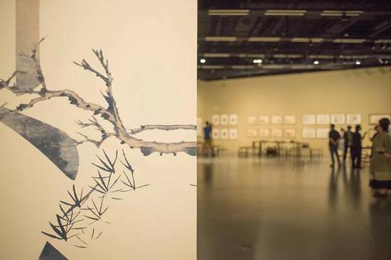 “天潢貴胄:从馆藏石涛、八大合绘《松下高士图》谈起”展览现场
