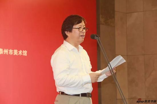 江苏省美术馆馆长、江苏省美术家协会副主席徐惠泉致辞。