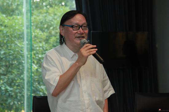 上海人民美术出版社副总编辑、学术主持徐明松