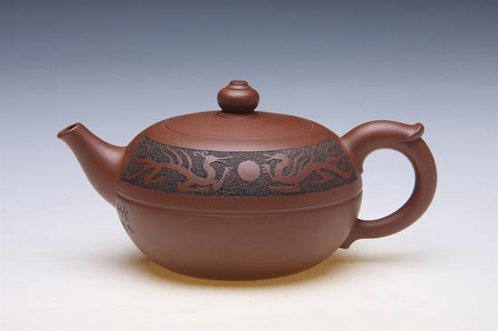 艺术家范黎风作品 古韵今声壶 泥料:清水泥 年代:2013 容量:350 CC