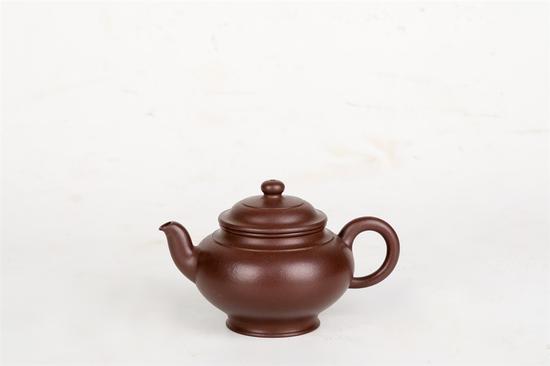 艺术家刘国强作品 线圆壶 泥料:紫泥 年代:2015 容量: 160 CC