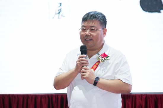 河北省书法家协会副主席、著名书法家张纬东先生致辞