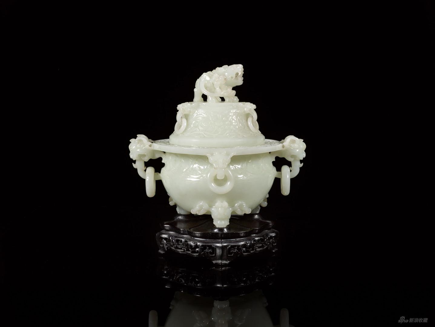 《清乾隆 白玉雕瑞狮钮四龙活环耳三足香炉》,玉器,来自瓯江草堂