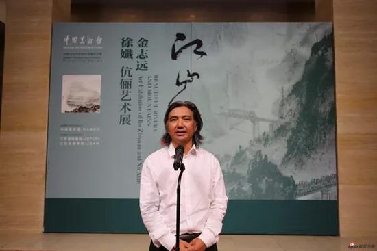 全国政协常委、中国美术馆馆长、中国美术家协会副主席吴为山致辞