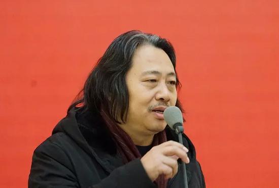 中国国家画院教学部主任、青年画院副院长贾广健致辞