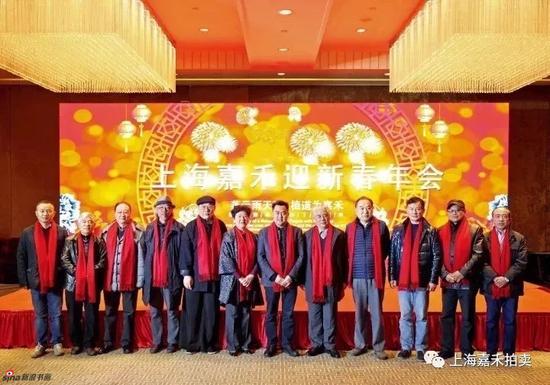 右起:万寿、吴超、王小明、宋玉麟、陆亨、魏辉、刘蟾、程多多、韩宁宁、谢定琨、郑竹三、任旭