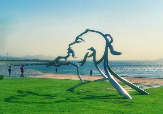 国内首个海洋文化主题雕塑公园长啥样?