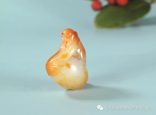 03004卢开飞 新疆和田玉籽料灵猴 规格:3.4×3.0×2.0cm (独籽) 重量:24g RMB:70000-100000