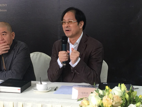 批评家马钦忠
