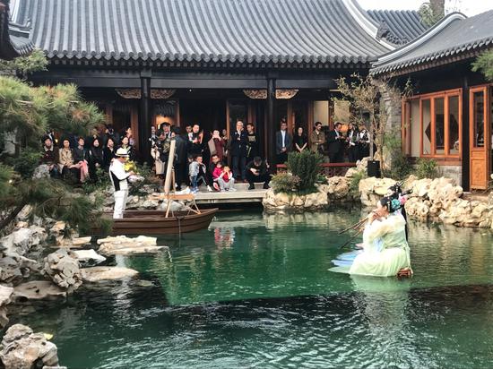 合艺术中心开馆活动现场