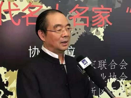 朱飞龙先生接受“央视书画频道”采访
