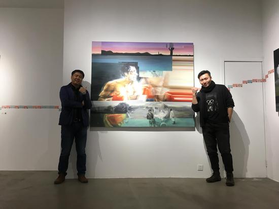 嘉宾合影 左起：艺术家闫凯、艺术家左岩峰