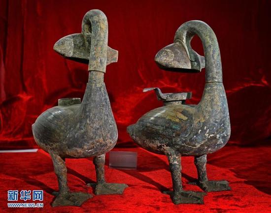 海昏侯墓出土的雁鱼灯。 新华社记者 万象 摄 图片来源:新华网