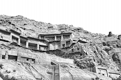 克孜尔石窟坐落于新疆阿克苏地区，共有石窟236个。虞向军/CFP