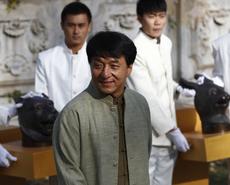 成龙捐赠台北故宫被指统战
