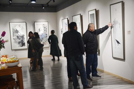 “诗花墨雨-《中国书画》杂志社书画院院聘书画家邀请展•花鸟画展（第一回）” 展览现场