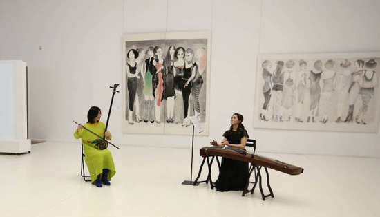 展览现场跨界表演