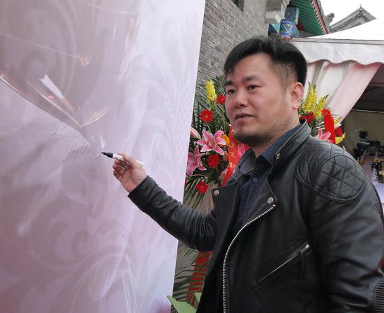 湖南省油画艺术委员会主任、著名艺术家党朝阳先生