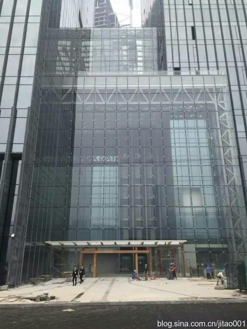 龙美术馆重庆馆(国华金融中心)