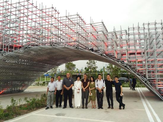 ����չ�ֳ�-���������ģ�����������α�����Ʒ�����Y��ǰ