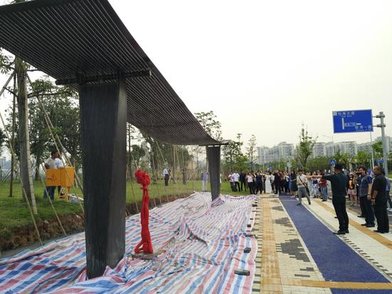 ���������ڽ������ٻ��������Ʒ����ͣ����δ��ɣ�