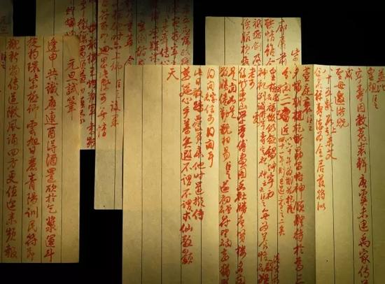 乾隆《御制朱笔诗稿》首现身于6月7日匡时举槌_新浪收藏_新浪网